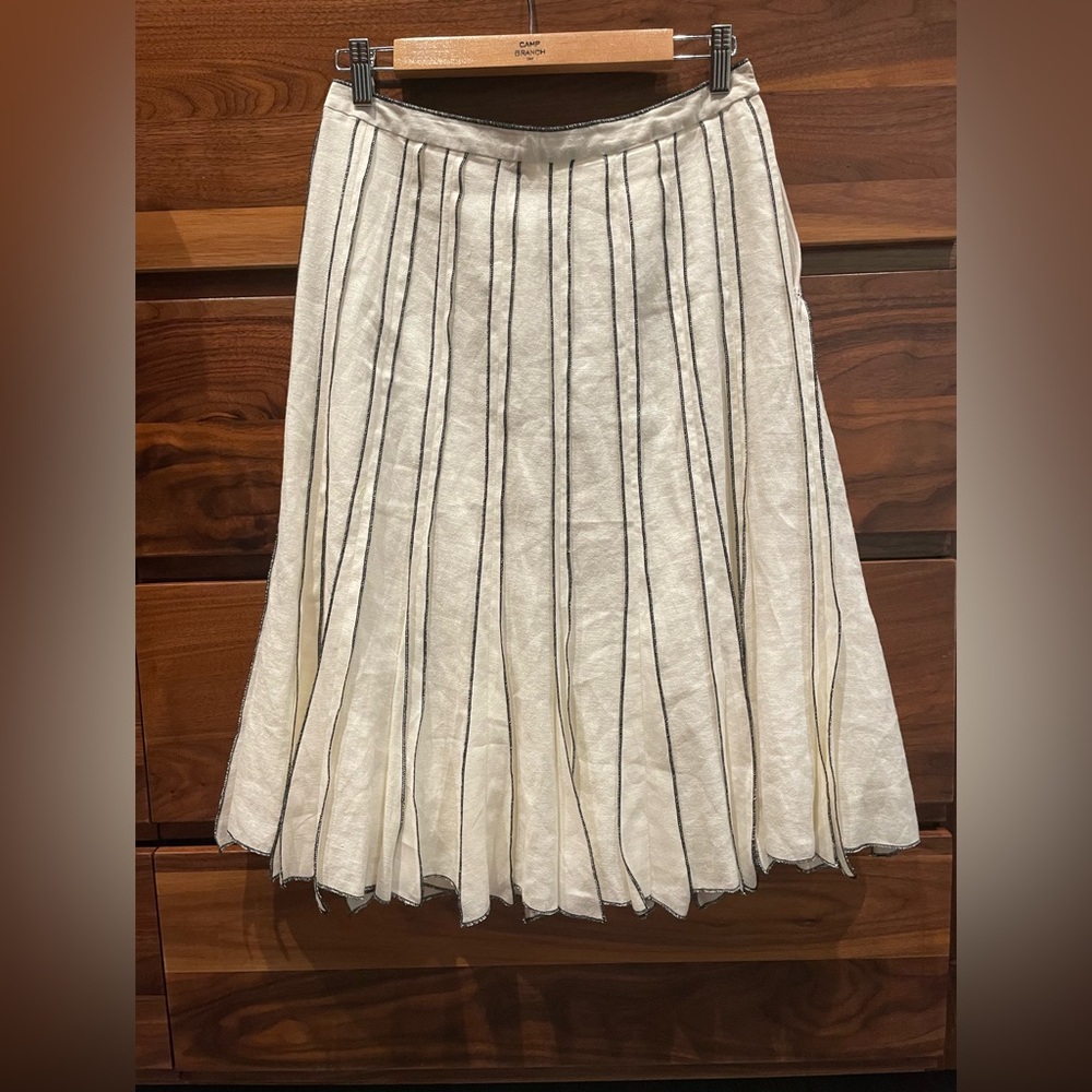 Vintage pleated skirt. Cream/White linen with black contrast stitching.